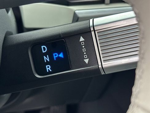 Used 2024 Hyundai Santa Fe Limited image 37