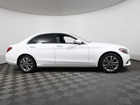 Used 2018 Mercedes-Benz C 300 4MATIC Sedan image 8