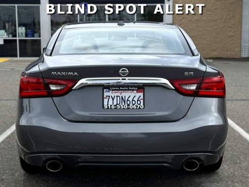 Used 2017 Nissan Maxima SR FWD image 6