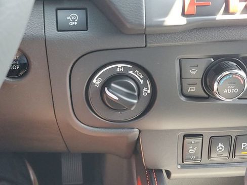 New 2026 Nissan Frontier PRO-4X w/ Pro-4x Convenience Package AWD/4WD image 32