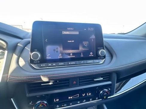 Certified 2025 Nissan Rogue SV w/ Rock Creek Premium Package image 16