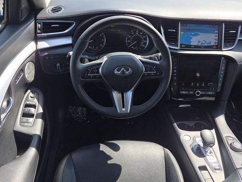 Used 2019 INFINITI QX50 Essential w/ Premium Heat Package AWD/4WD image 16