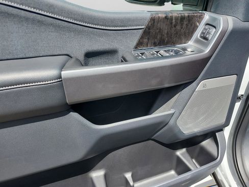 New 2026 Ford F250 Lariat image 25