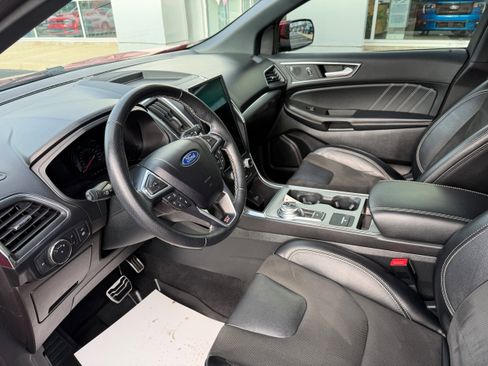 Certified 2022 Ford Edge ST image 13