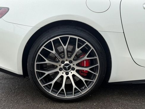 Used 2020 Mercedes-Benz AMG GT Roadster image 43