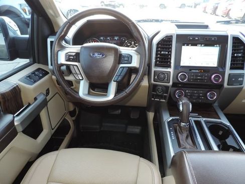 Used 2018 Ford F150 Lariat AWD/4WD image 23