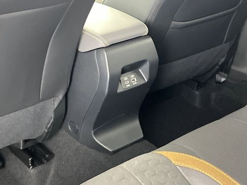 New 2026 Subaru Crosstrek 2.5i Sport AWD/4WD image 37