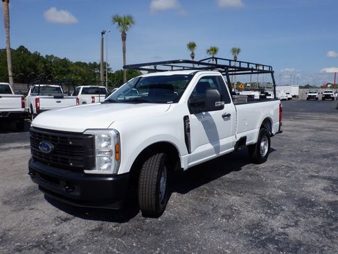 Used 2024 Ford F250 XL image 23