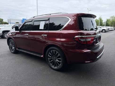 Used 2021 Nissan Armada Platinum w/ Captain's Chairs Package AWD/4WD image 8