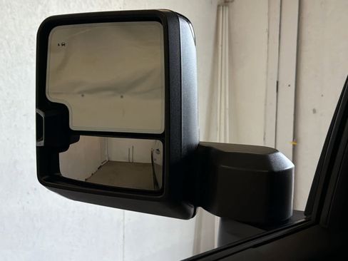Used 2024 GMC Sierra 2500 AT4 w/ AT4 Preferred Package AWD/4WD image 46