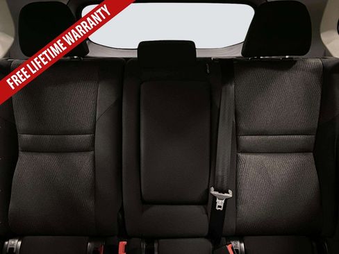 Used 2025 Nissan Rogue SV FWD image 24