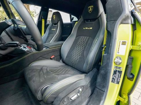 Used 2023 Lamborghini Urus Performante image 60