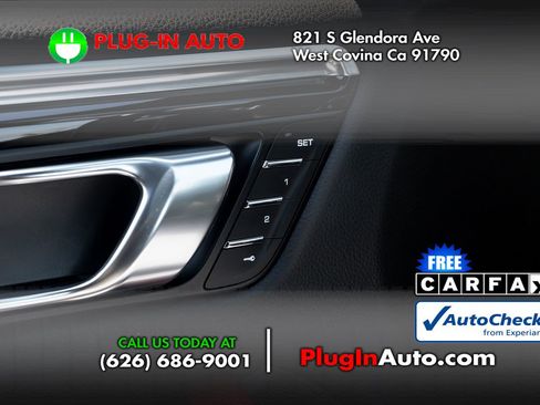 Used 2019 Porsche Macan AWD/4WD image 22