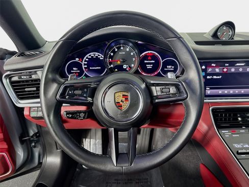 Used 2022 Porsche Panamera 4 Platinum Edition AWD/4WD image 12