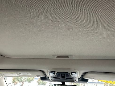 Used 2023 Subaru Outback Premium image 21