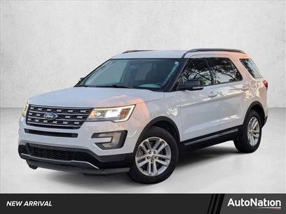 Used 2017 Ford Explorer XLT