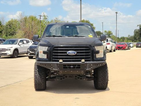 Used 2017 Ford F150 XLT w/ Equipment Group 302A Luxury AWD/4WD image 2