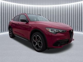 Used 2024 Alfa Romeo Stelvio Veloce video 1