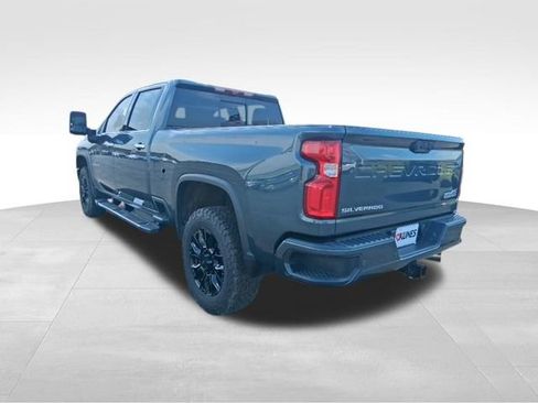 Used 2020 Chevrolet Silverado 2500 High Country w/ Z71 Off-Road Package AWD/4WD image 8