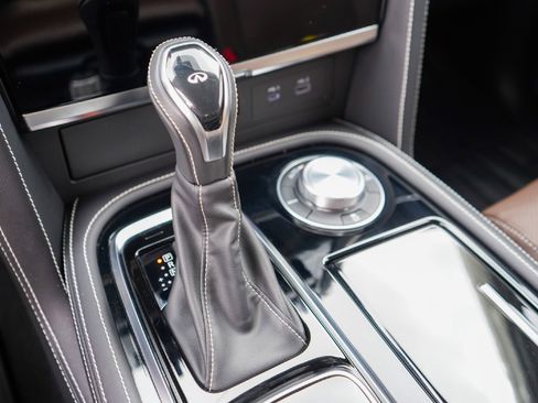 Certified 2024 INFINITI QX80 Premium Select w/ Cargo Package image 15