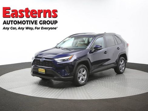 Used 2022 Toyota RAV4 XLE image 60