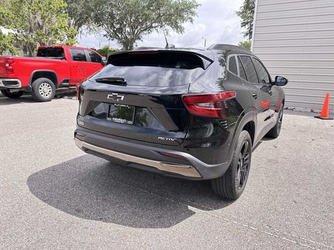 Certified 2025 Chevrolet Trax ACTIV w/ Driver Confidence Package FWD image 6