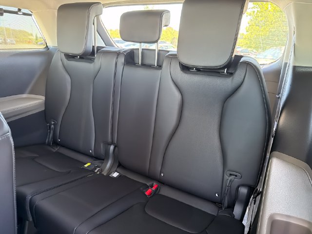 New 2027 Kia Carnival EX FWD image 20