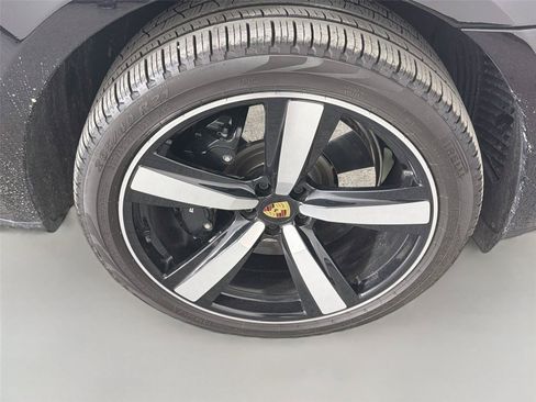 Certified 2026 Porsche Macan GTS AWD/4WD image 14