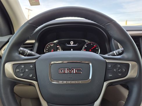 Certified 2023 GMC Acadia Denali w/ Denali Technology Package image 20