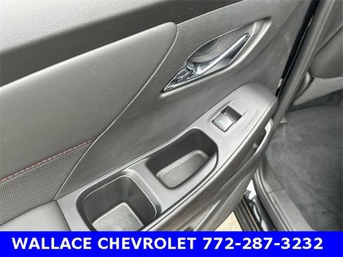 Certified 2023 Chevrolet Traverse RS image 12