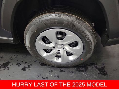New 2025 Toyota RAV4 LE image 9