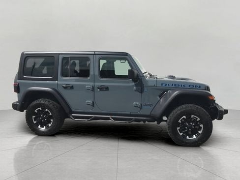 Used 2024 Jeep Wrangler Unlimited Rubicon 4xe w/ Capability Package AWD/4WD image 9