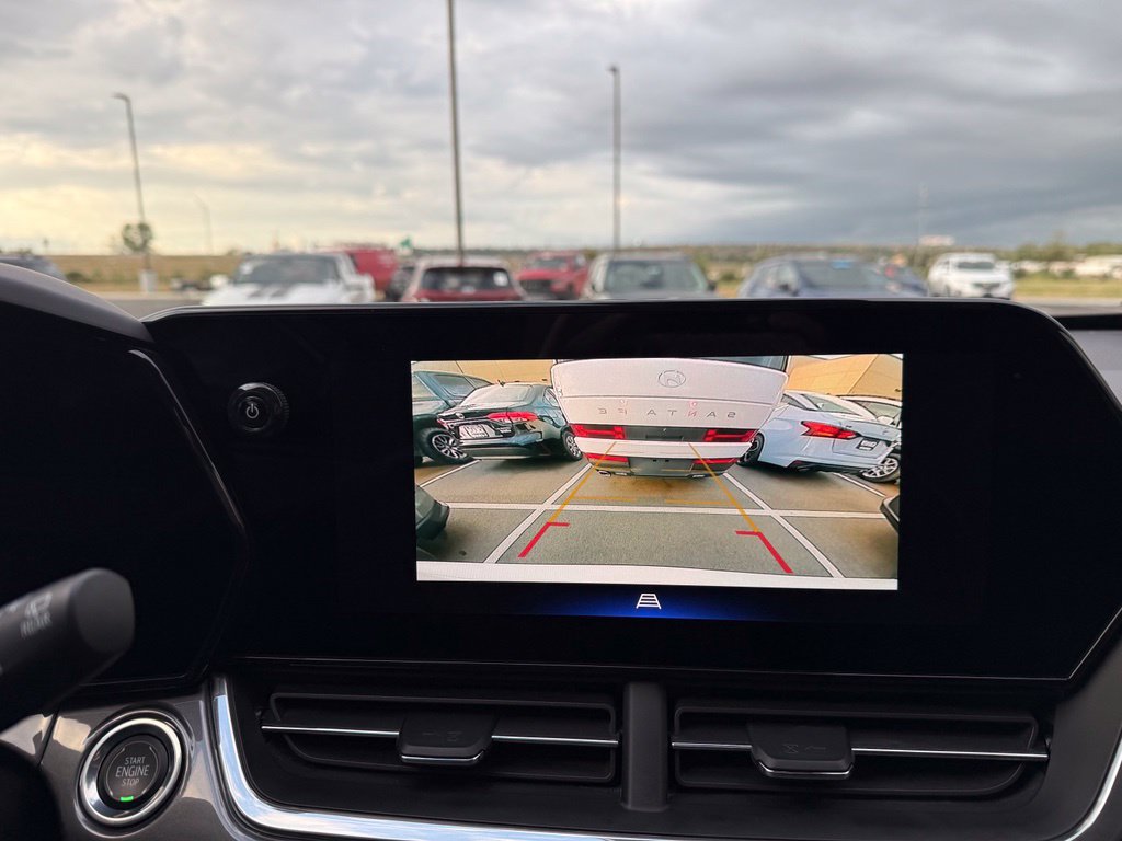 Used 2026 Chevrolet Trax ACTIV FWD image 17