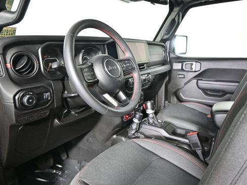 Used 2024 Jeep Wrangler Unlimited Rubicon w/ Dual Top Group AWD/4WD image 24
