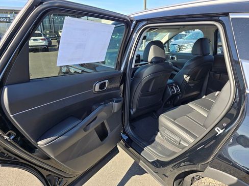 New 2026 Kia Sorento S AWD/4WD image 15