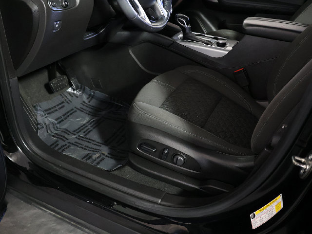 Used 2019 Chevrolet Blazer LT FWD image 23