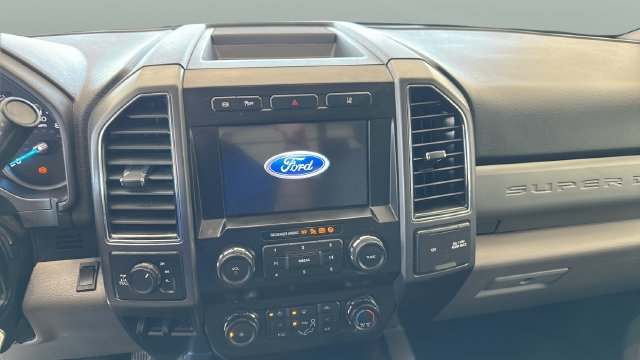 Used 2020 Ford F250 XLT w/ XLT Premium Package AWD/4WD image 11