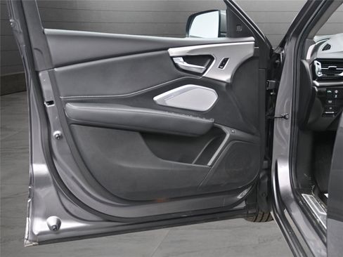 Certified 2025 Acura RDX SH-AWD w/ Technology Package image 11