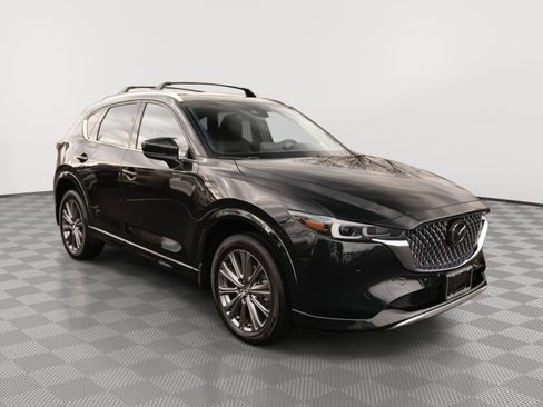 Used 2025 MAZDA CX-5 Signature image 1