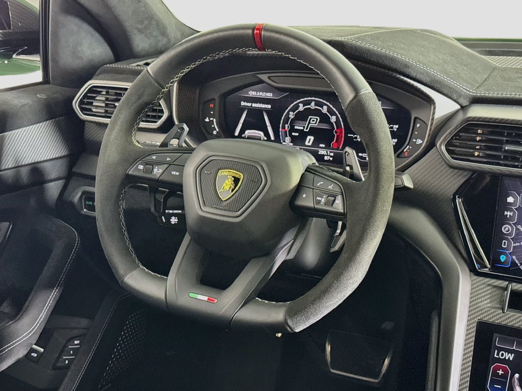 Used 2024 Lamborghini Urus Performante AWD/4WD image 10
