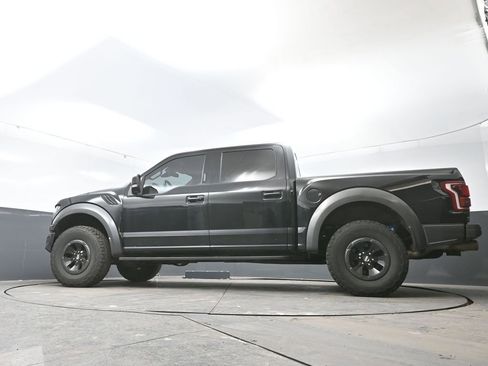 Used 2018 Ford F150 Raptor w/ Equipment Group 802A Luxury image 30