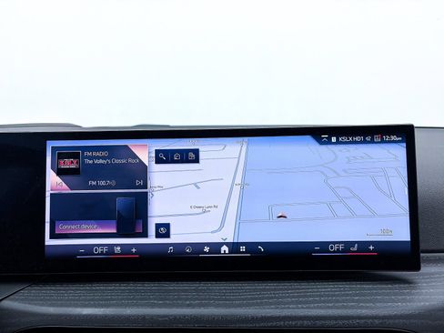 Used 2025 BMW 330i Sedan w/ M Sport Package image 8