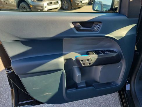 New 2026 Ford Maverick Lobo AWD/4WD image 13