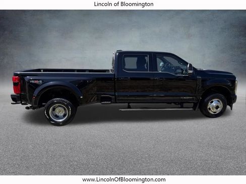 Used 2025 Ford F350 Platinum AWD/4WD image 8