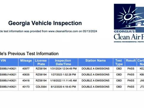 Used 2011 Cadillac DTS Luxury image 26