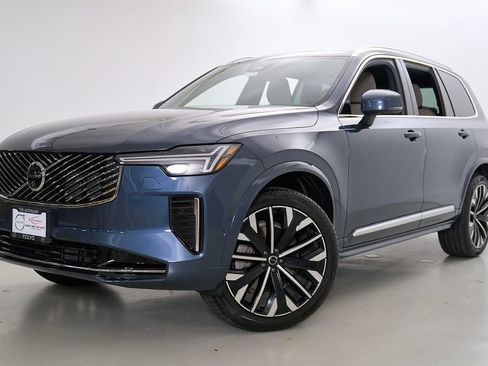 New 2026 Volvo XC90 B5 Plus w/ Protection Package AWD/4WD image 2