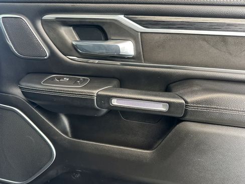 Used 2023 RAM 1500 Laramie AWD/4WD image 18