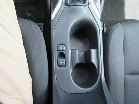 Used 2024 Toyota Corolla LE FWD image 26