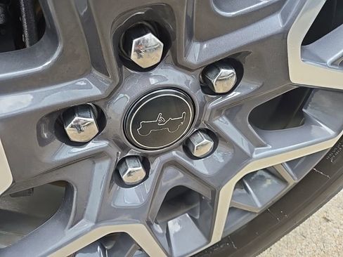 Used 2024 Jeep Wrangler Sahara w/ Technology Group AWD/4WD image 28