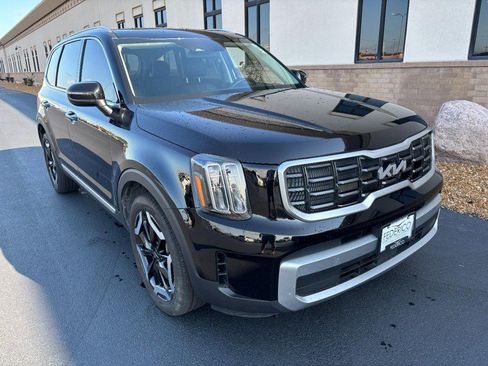 Used 2023 Kia Telluride S w/ S Sunroof Package AWD/4WD image 2